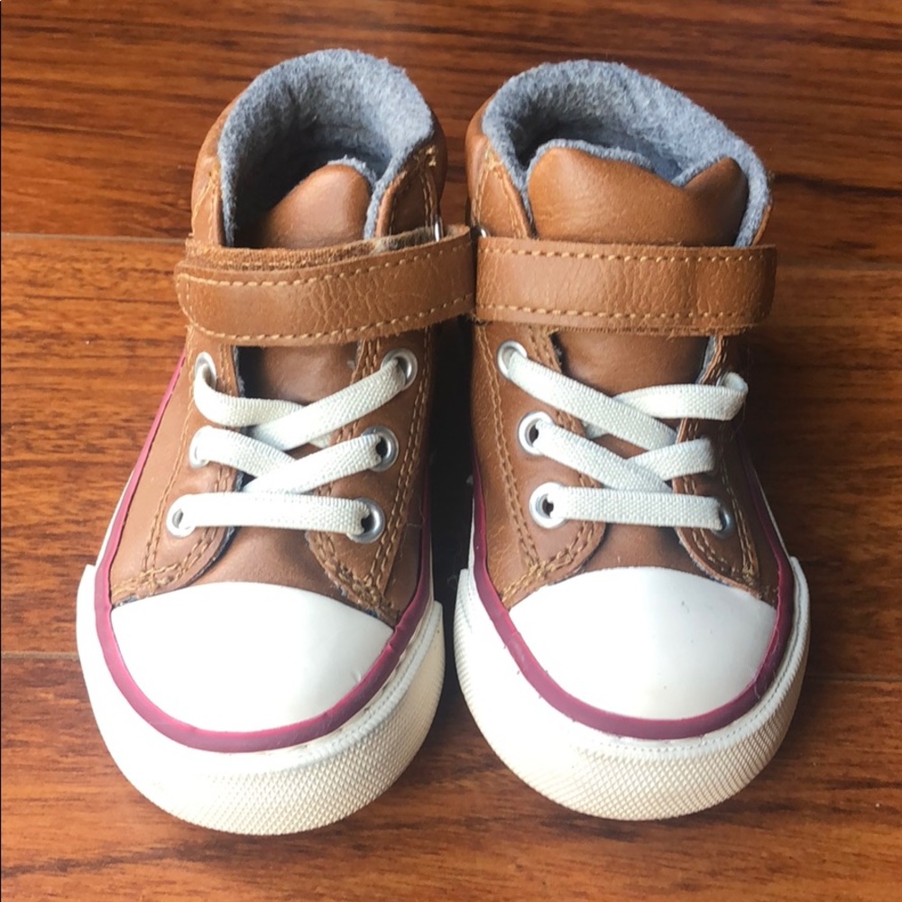 Children’s place high top sneaker